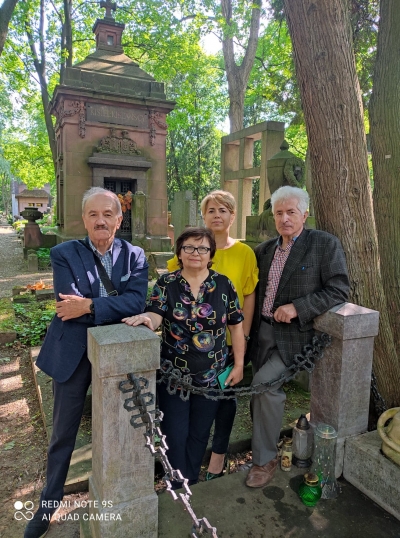 Na zdjęciu od lewej: Wiesław Osuchowski, Teresa Spychała, Ewa Matuszczak, Jerzy Szymborski.